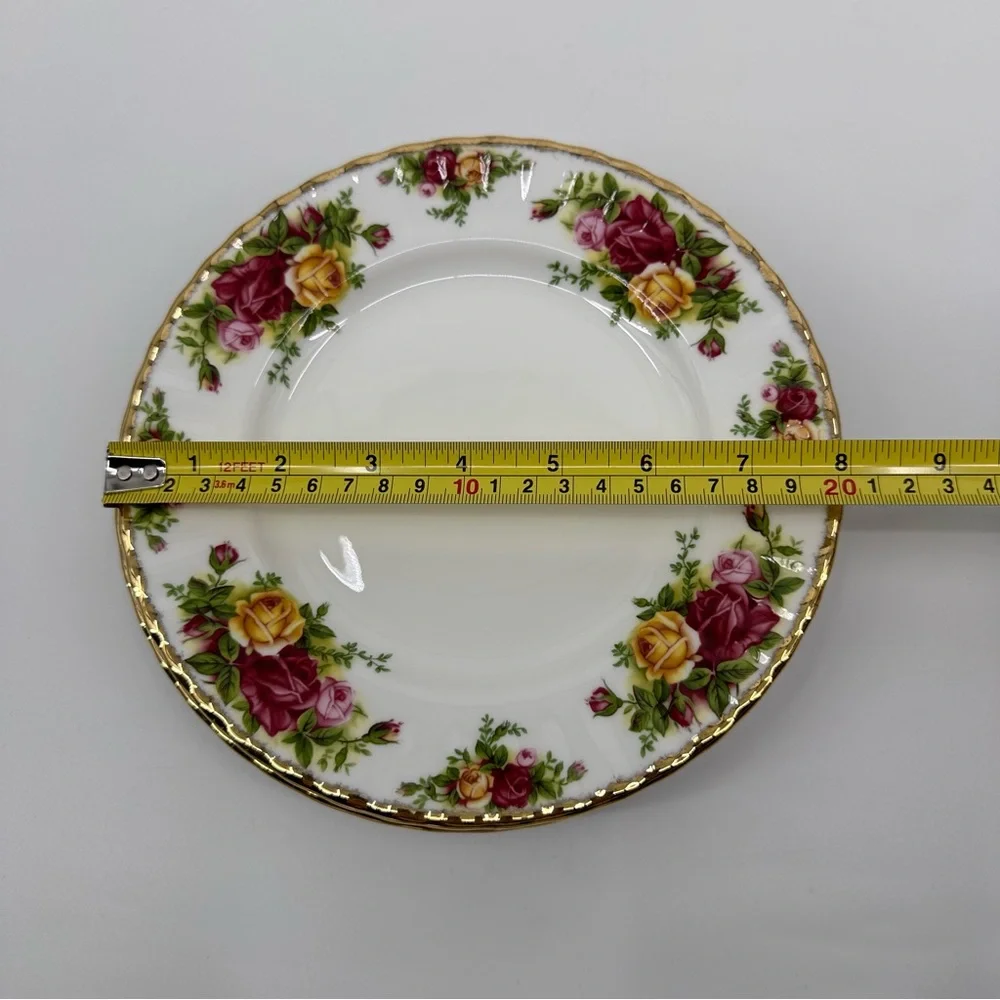 Royal Albert NWT Old Country Roses Salad Plate Set of 2